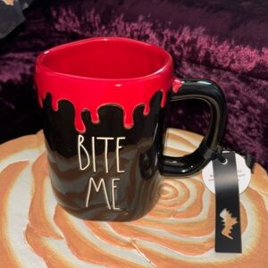 Rae Dunn Bite Me Mug ☕️